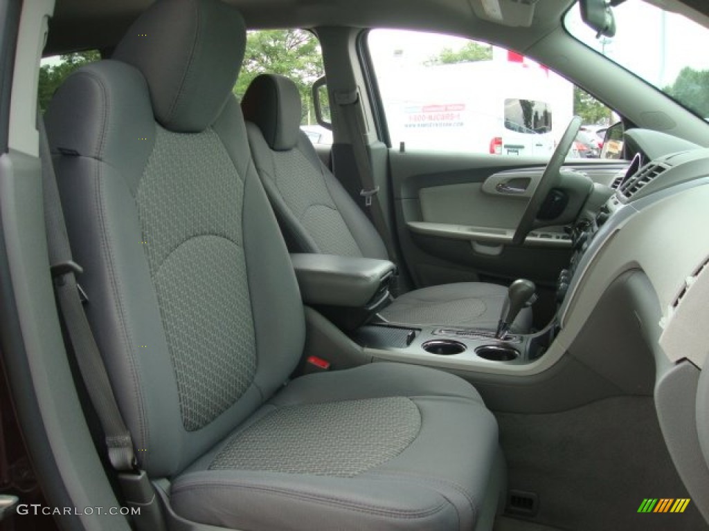 2010 Traverse LT AWD - Dark Cherry Metallic / Dark Gray/Light Gray photo #27