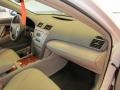 2009 Super White Toyota Camry XLE V6  photo #27