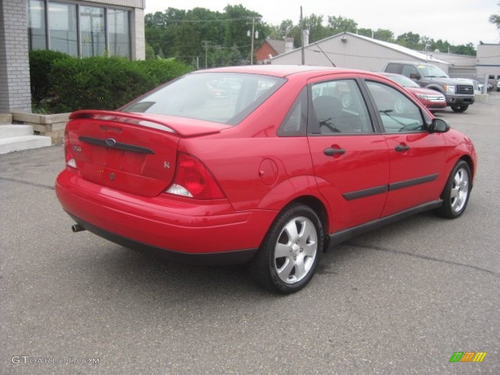 Infra Red Clearcoat 2001 Ford Focus SE Sedan Exterior Photo #52563149