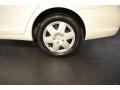 Polar White - Yaris Sedan Photo No. 5