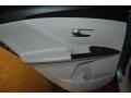 Aloe Green Metallic - Venza I4 Photo No. 8