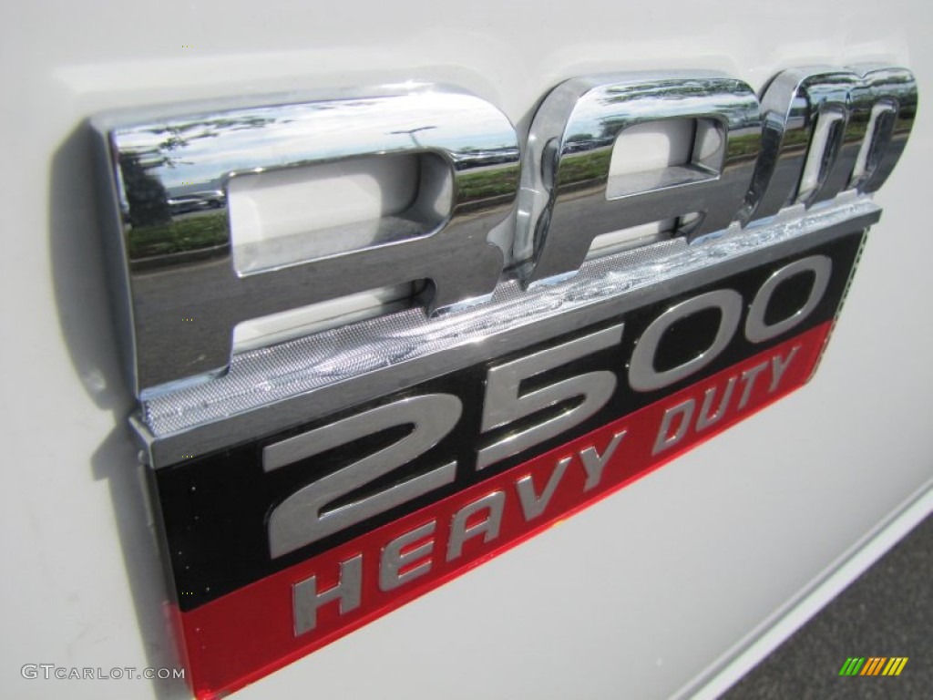 2011 Dodge Ram 2500 HD Big Horn Crew Cab Marks and Logos Photos