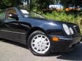 Black - E 320 4Matic Sedan Photo No. 31
