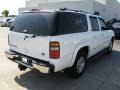 Summit White - Suburban Z71 1500 Photo No. 2