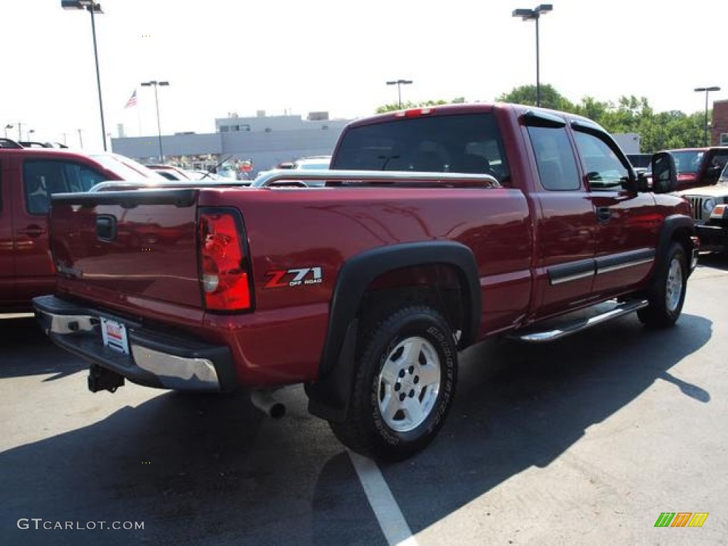 2006 Silverado 1500 Z71 Extended Cab 4x4 - Sport Red Metallic / Dark Charcoal photo #3