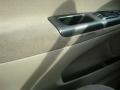 Desert Sand Mica - Camry LE Photo No. 28
