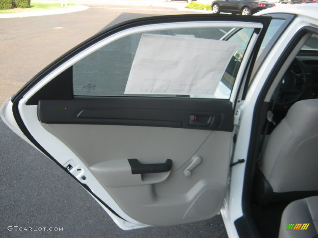 2012 Kia Forte LX Door Panel Photos