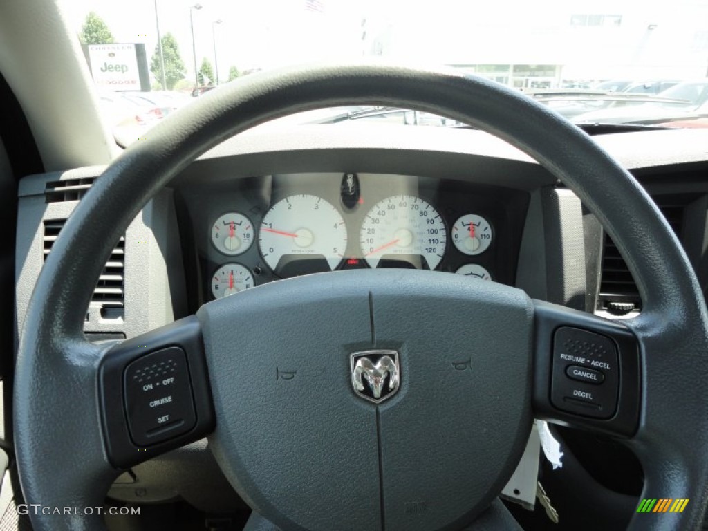 2008 Ram 2500 SXT Regular Cab 4x4 - Flame Red / Medium Slate Gray photo #13