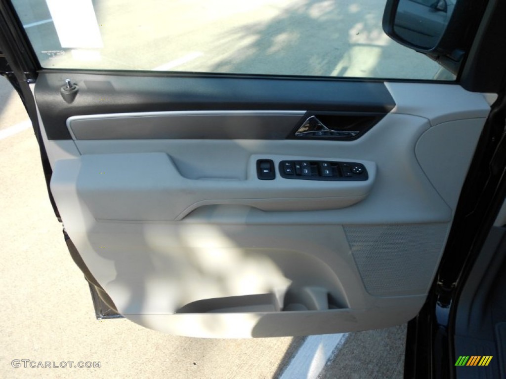 2011 Routan SE - Tanzanite Blue Metallic / Aero Gray photo #10