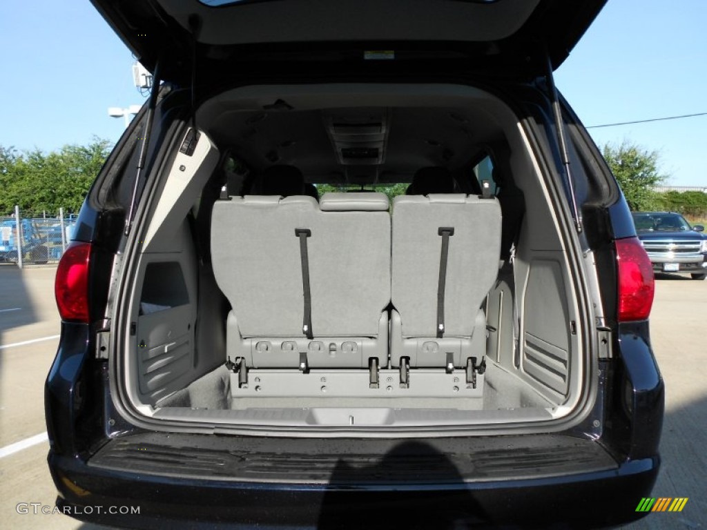 2011 Routan SE - Tanzanite Blue Metallic / Aero Gray photo #16