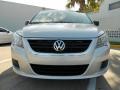 2011 Mercury Silver Metallic Volkswagen Routan S  photo #2