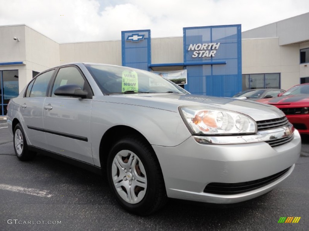 2005 Malibu Sedan - Galaxy Silver Metallic / Gray photo #1