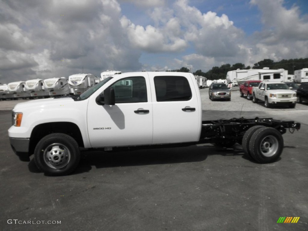 Summit White 2011 GMC Sierra 3500HD Work Truck Crew Cab Chassis Exterior Photo #52577633