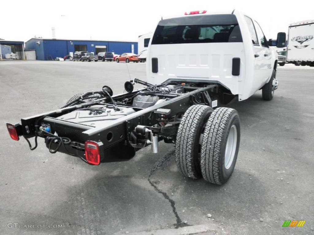 Summit White 2011 GMC Sierra 3500HD Work Truck Crew Cab Chassis Exterior Photo #52577798
