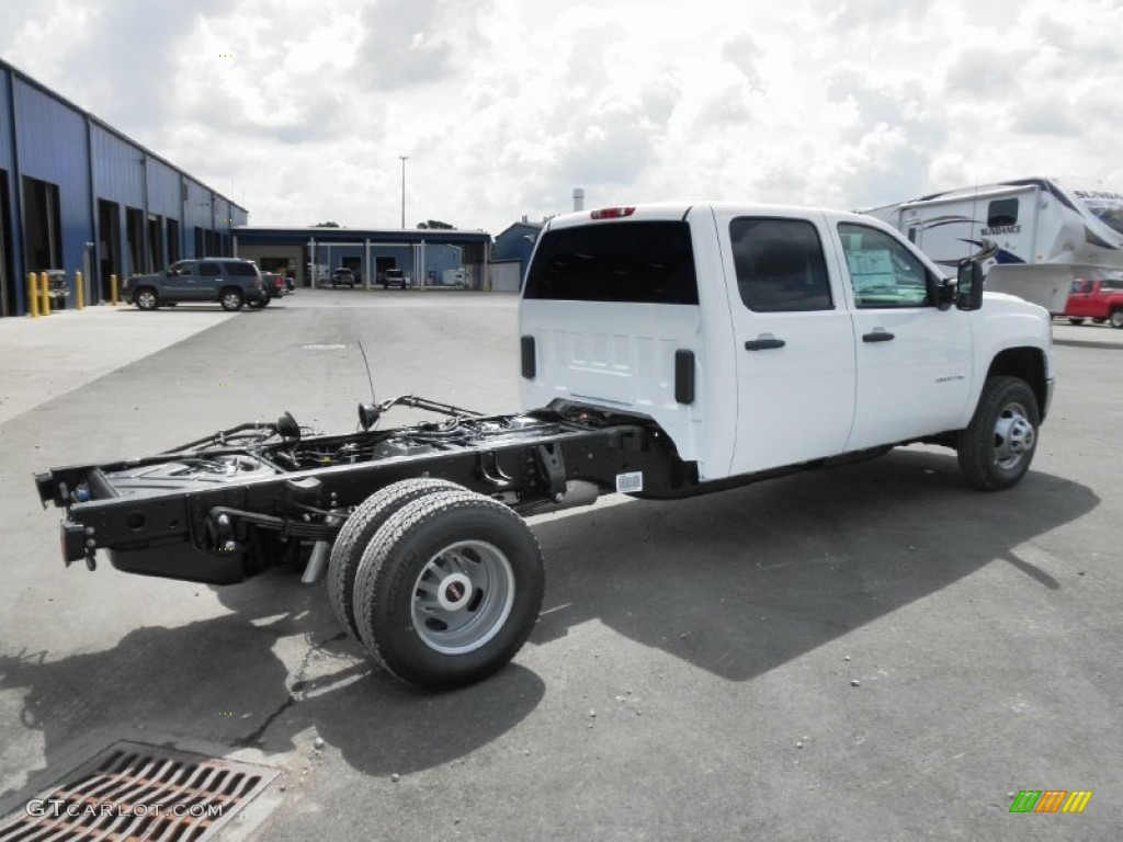 Summit White 2011 GMC Sierra 3500HD Work Truck Crew Cab Chassis Exterior Photo #52577861