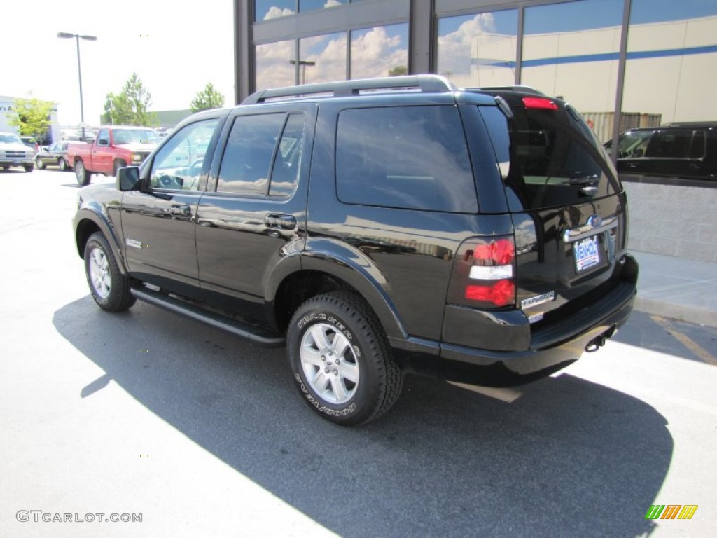 2007 Explorer XLT 4x4 - Black / Stone photo #33