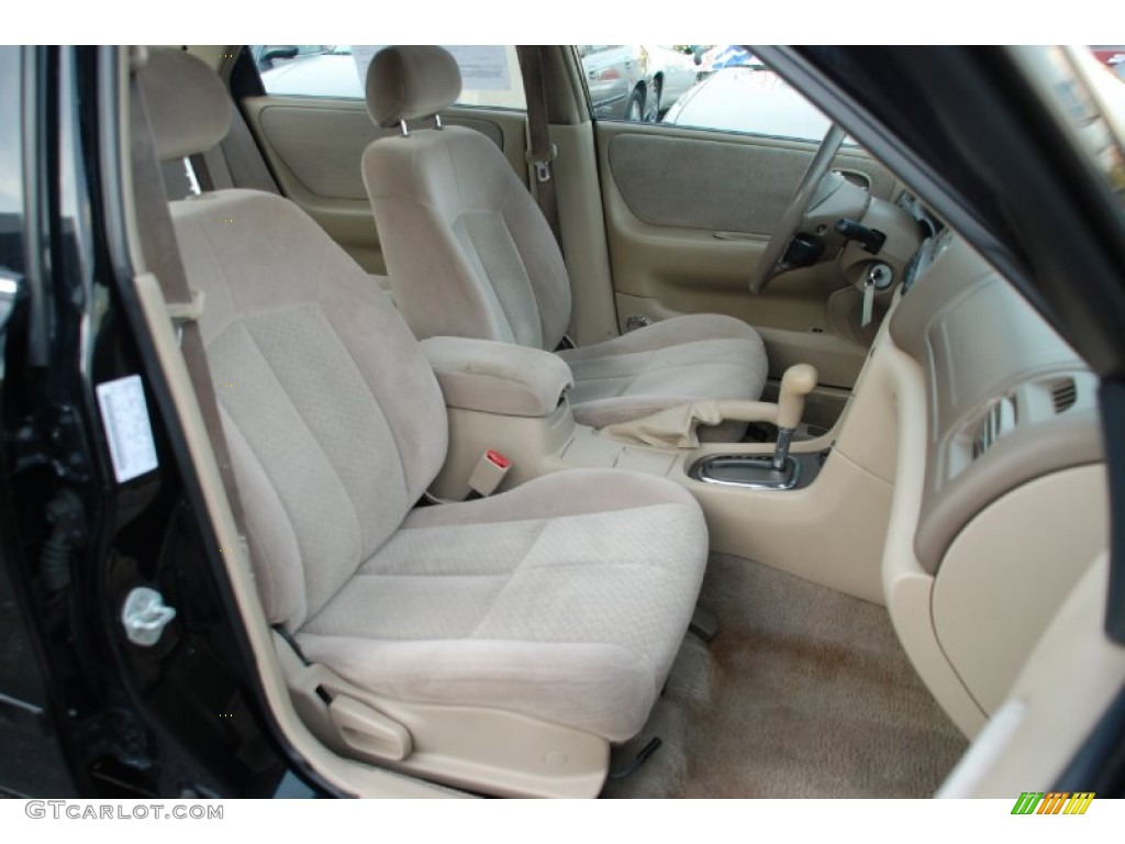 Beige Interior 2000 Mazda 626 Lx Photo 52579908 Gtcarlot Com