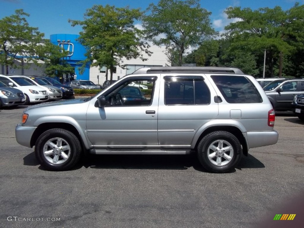 2003 Pathfinder SE 4x4 - Chrome Silver Metallic / Charcoal photo #1