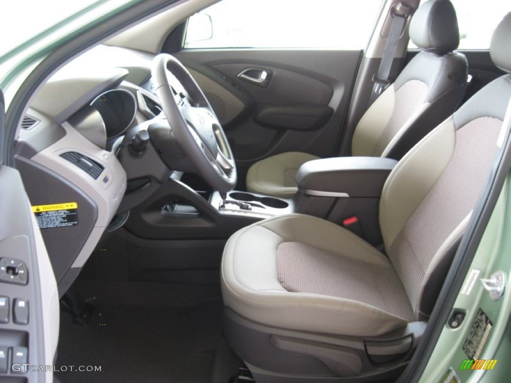 Taupe Interior 2012 Hyundai Tucson GLS Photo #52583387