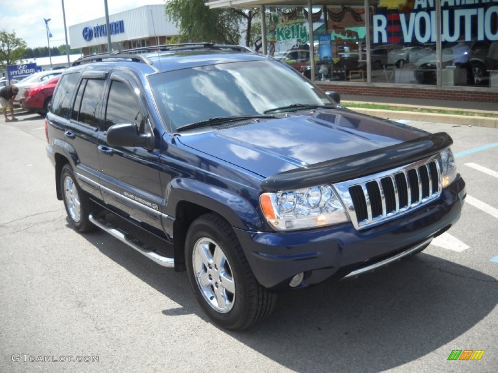 Midnight Blue Pearl Jeep Grand Cherokee