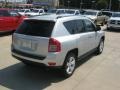 2011 Bright Silver Metallic Jeep Compass 2.0  photo #4