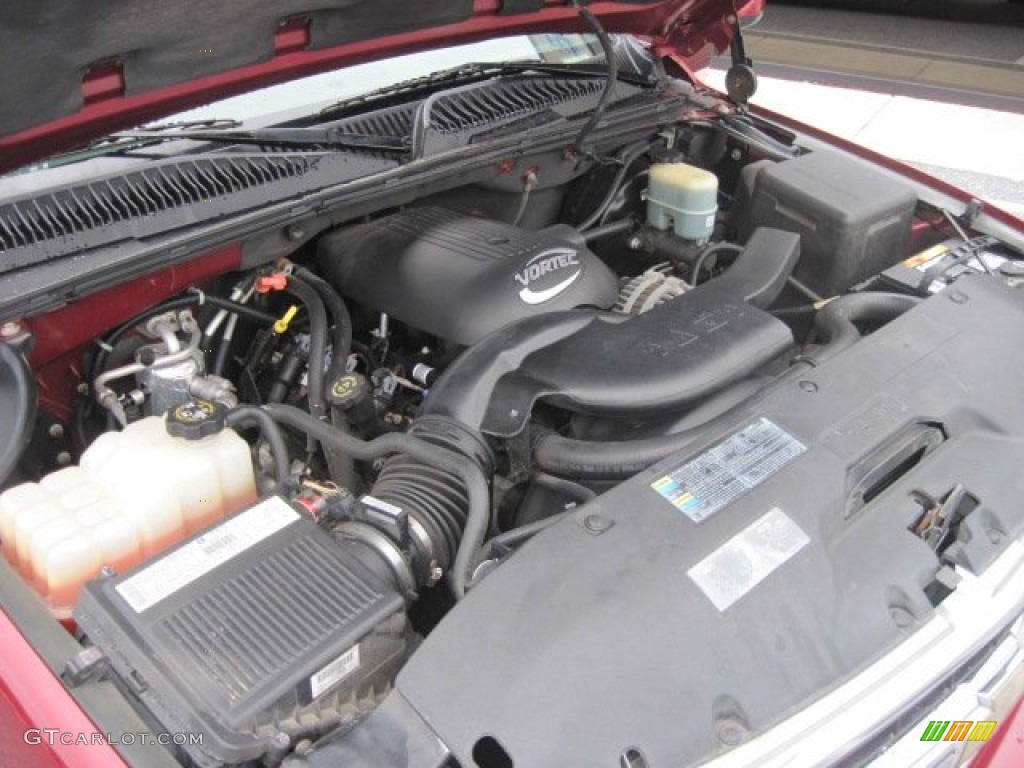 2002 Chevrolet Suburban 1500 LT 4x4 Engine Photos