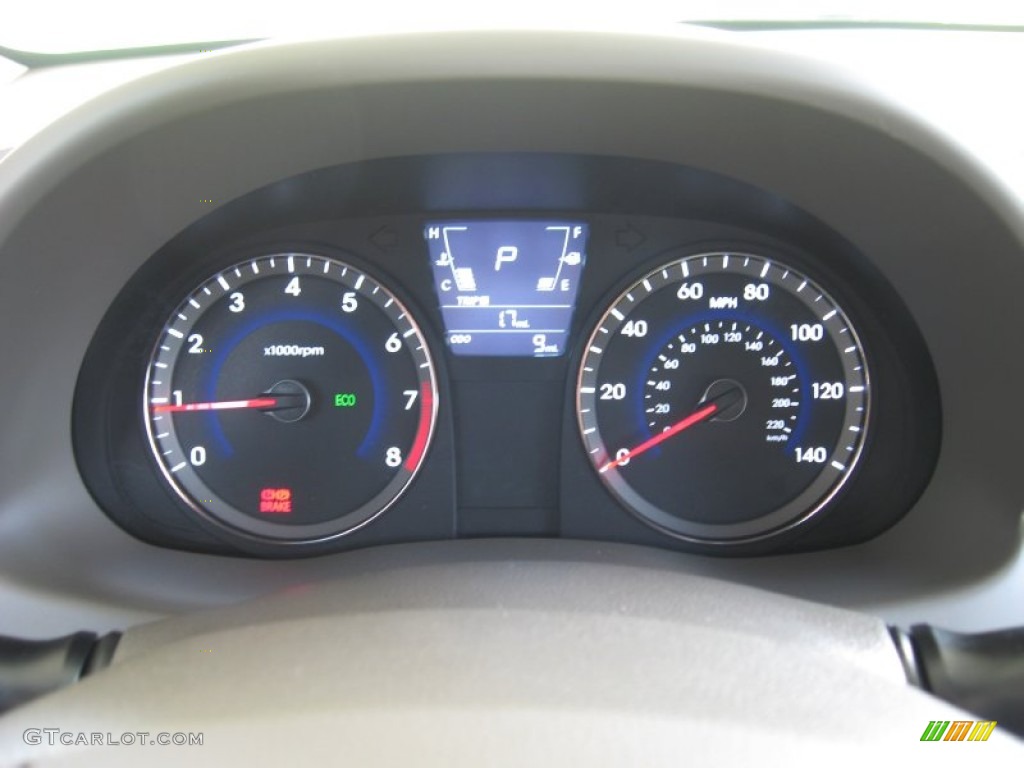 2012 Hyundai Accent GLS 4 Door Gauges Photo #52584758