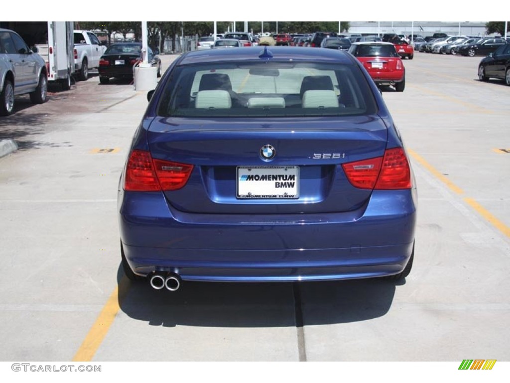 2011 3 Series 328i Sedan - Montego Blue Metallic / Oyster/Black Dakota Leather photo #10