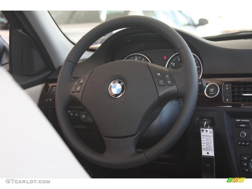 2011 3 Series 328i Sedan - Montego Blue Metallic / Oyster/Black Dakota Leather photo #25