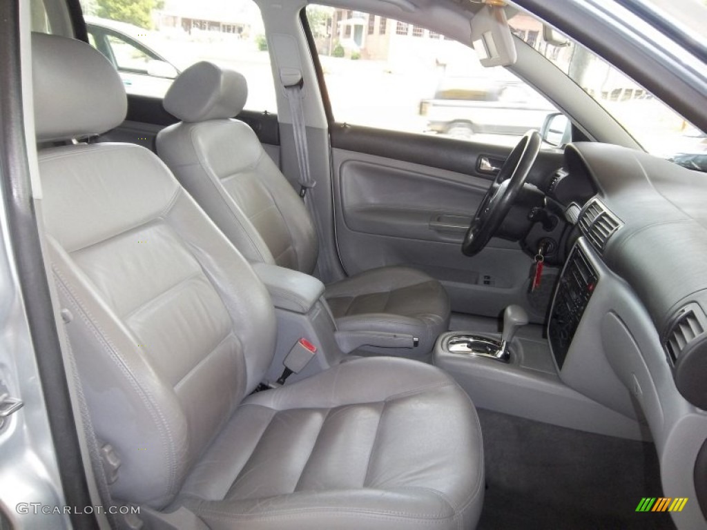 Grey Interior 2002 Volkswagen Passat GLS Wagon Photo #52587164