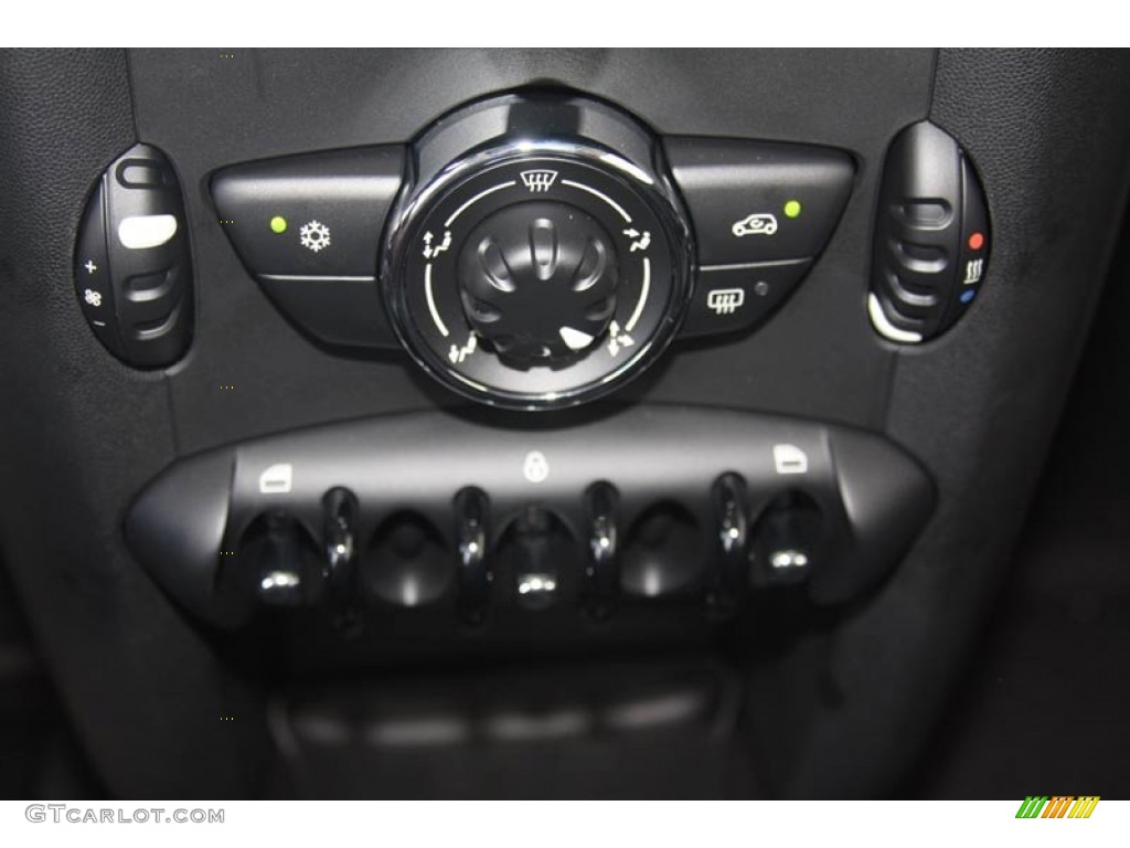 2012 Mini Cooper Hardtop Controls Photo #52587398