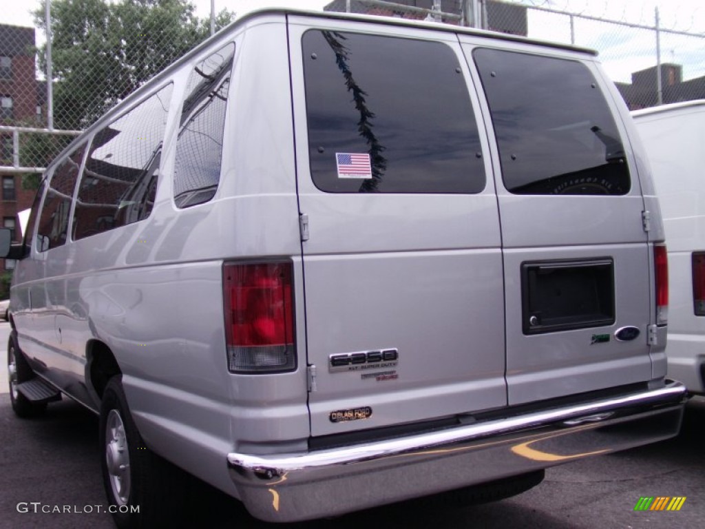 2009 E Series Van E350 Super Duty XLT Extended Passenger - Brilliant Silver Metallic / Medium Flint photo #1