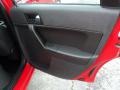 Vermillion Red - Focus SE Sedan Photo No. 14
