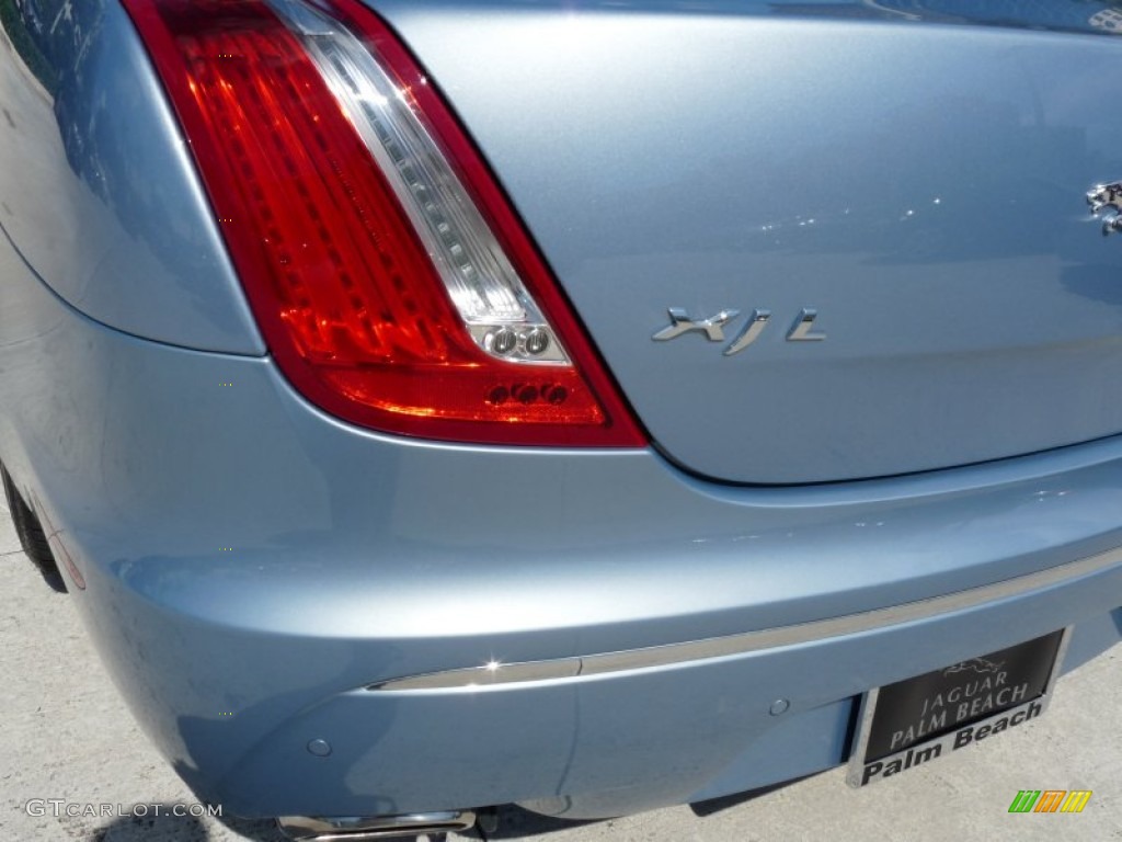 2011 XJ XJL - Frost Blue Metallic / Jet Black/Ivory photo #9