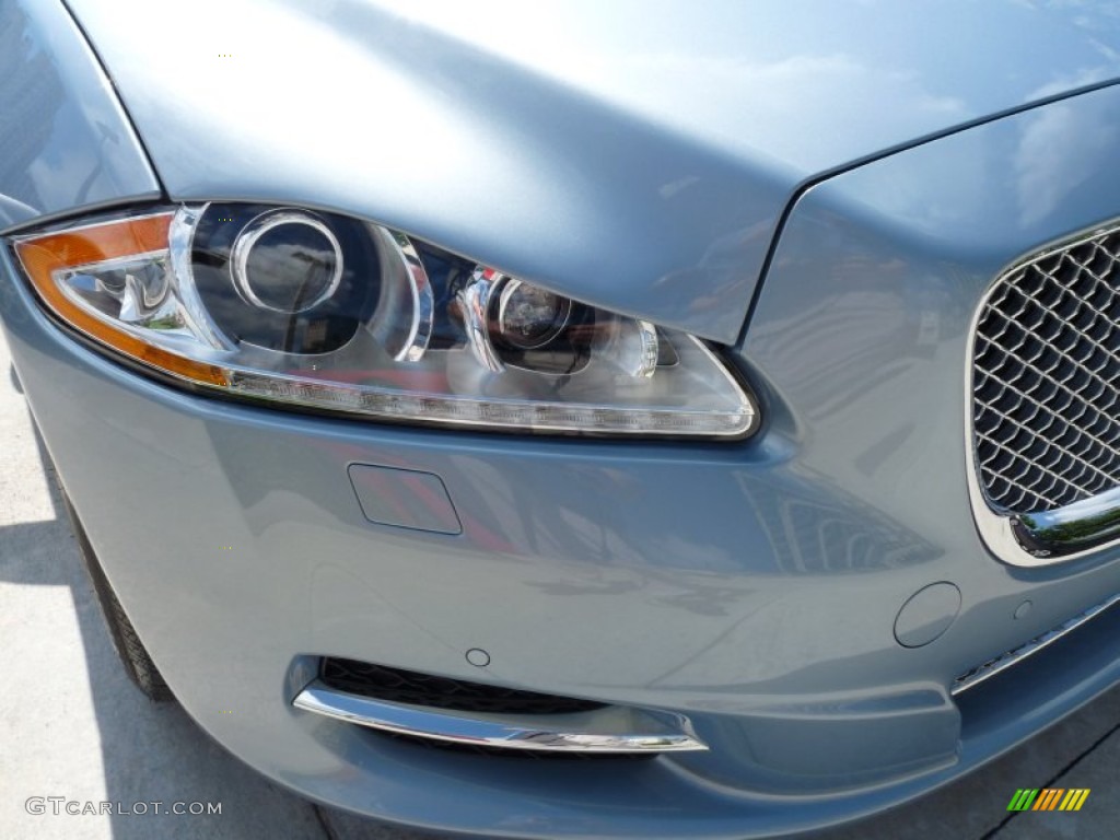 2011 XJ XJL - Frost Blue Metallic / Jet Black/Ivory photo #12