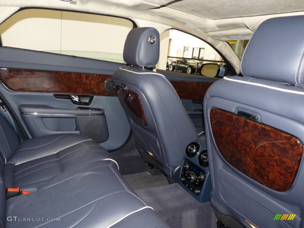 2011 XJ XJL - Frost Blue Metallic / Jet Black/Ivory photo #18