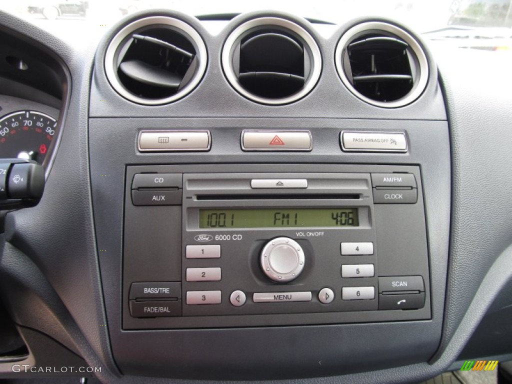 2011 Ford Transit Connect XLT Cargo Van Controls Photo #52588826