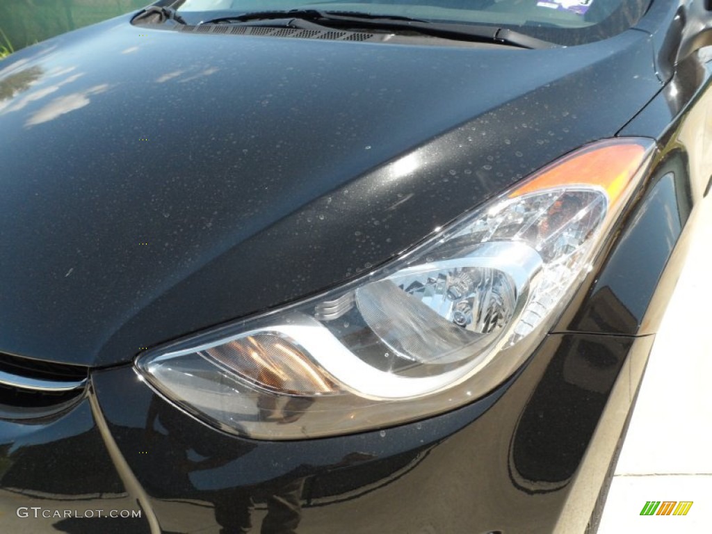 2012 Elantra Limited - Midnight Black / Gray photo #10