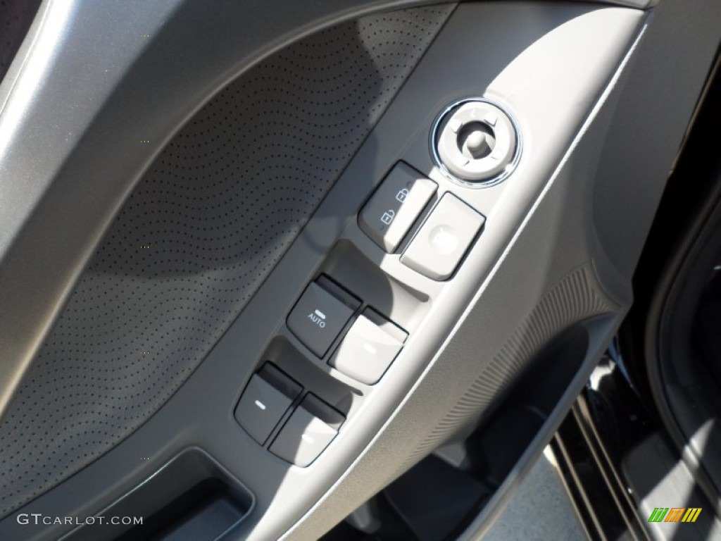 2012 Elantra Limited - Midnight Black / Gray photo #27