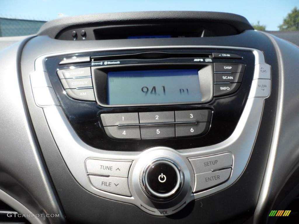 2012 Hyundai Elantra Limited Controls Photo #52589954