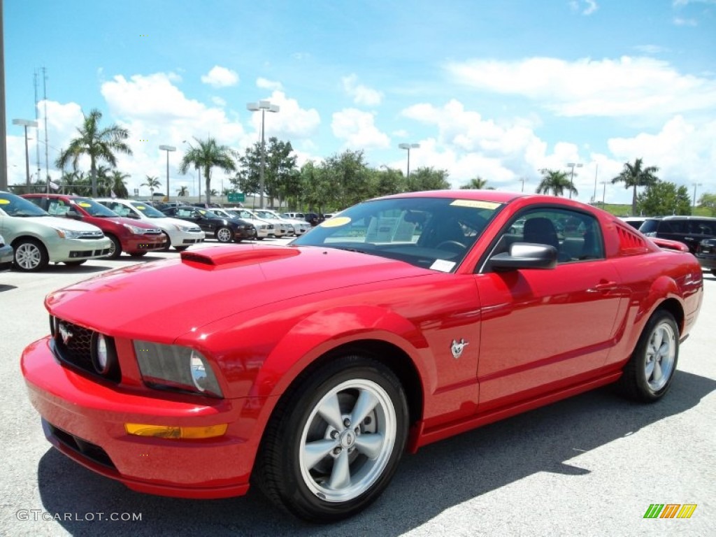 Torch Red 2009 Ford Mustang GT Premium Coupe Exterior Photo #52590914