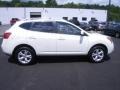 2009 Phantom White Nissan Rogue SL AWD  photo #30