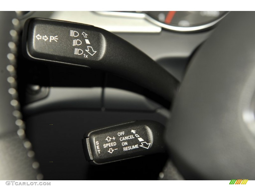 2010 Audi A5 3.2 quattro Coupe Controls Photo #52593104