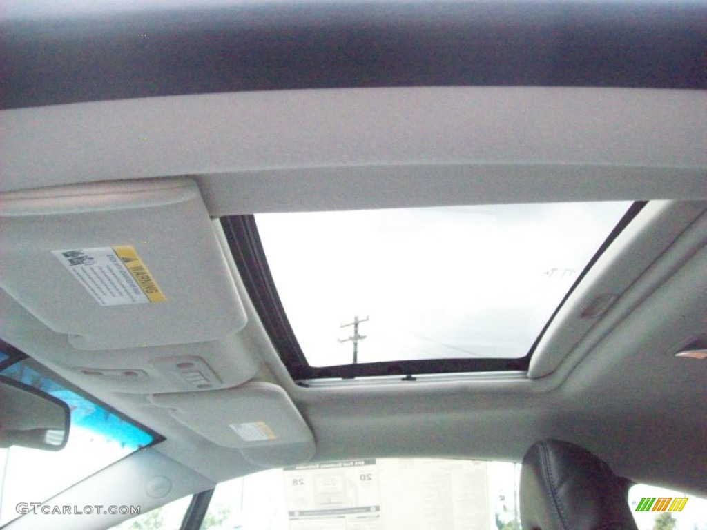 2012 Mitsubishi Eclipse SE Coupe Sunroof Photo #52593836