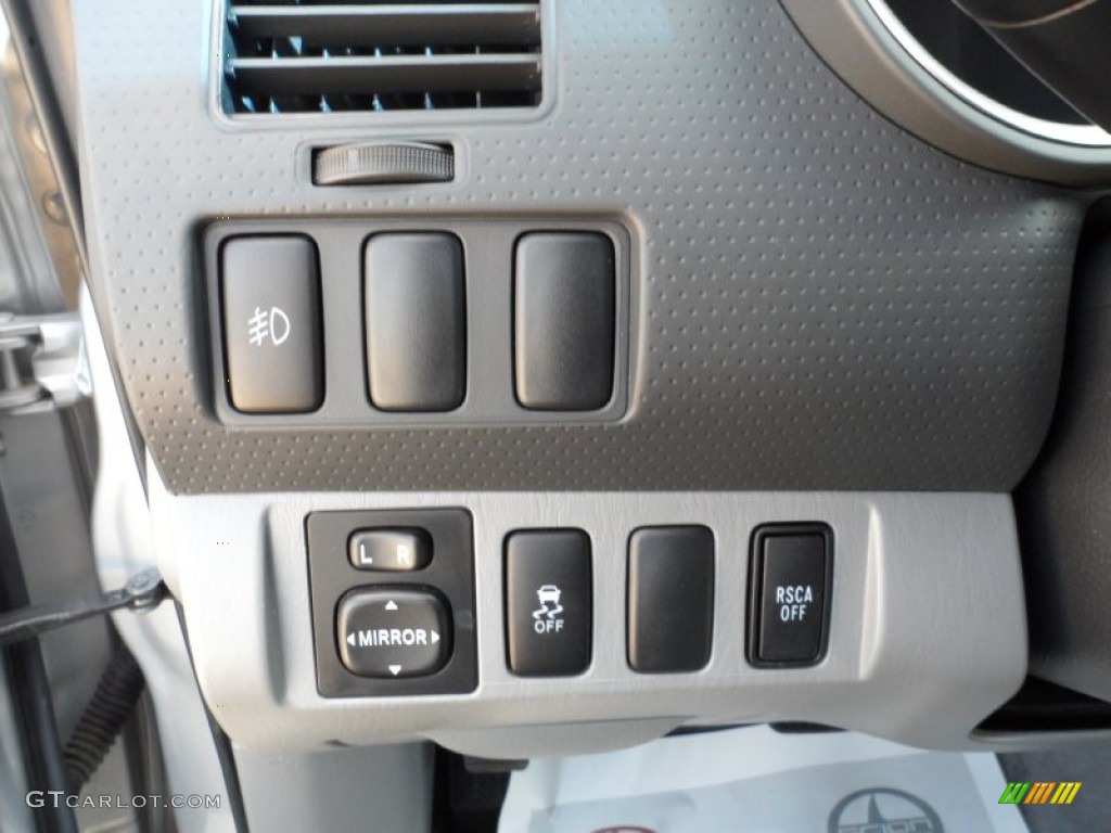 2009 Toyota Tacoma V6 PreRunner Double Cab Controls Photo #52593947