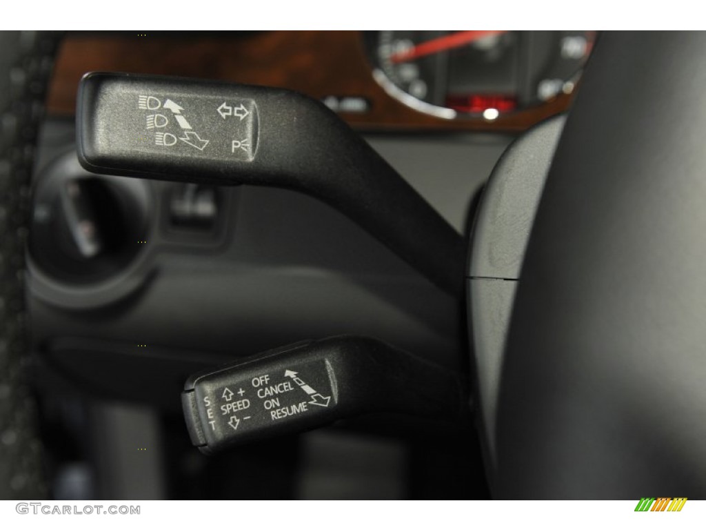 2008 Volkswagen Passat Lux Sedan Controls Photo #52596503