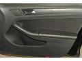 Black - Jetta SE Sedan Photo No. 32