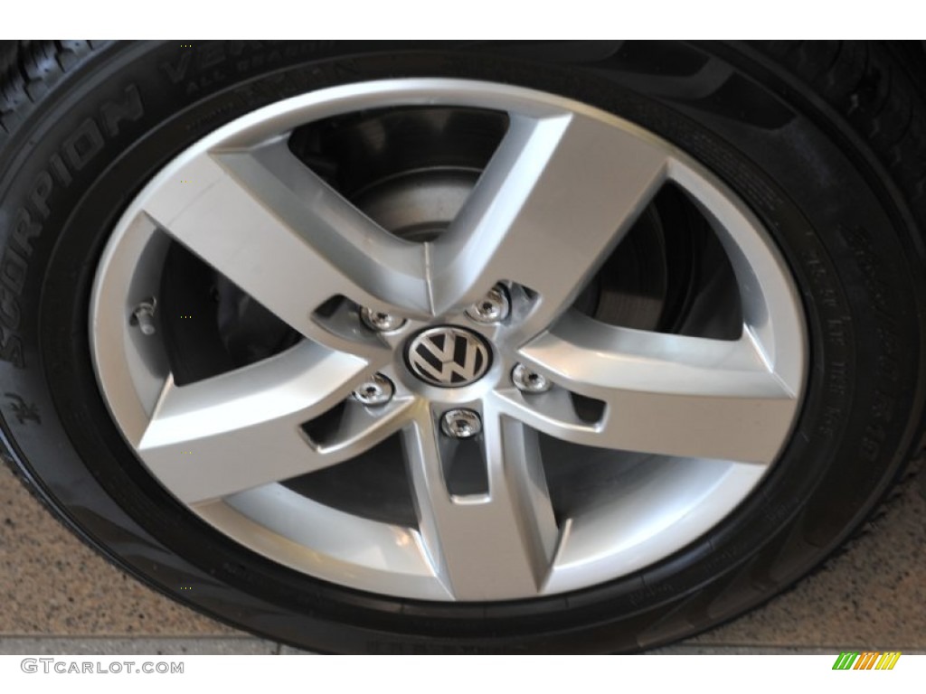 2011 Volkswagen Touareg TDI Sport 4XMotion Wheel Photos