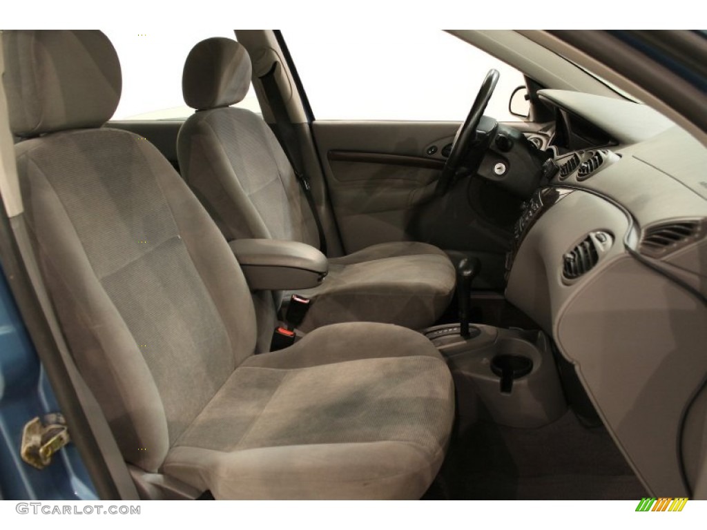 Medium Graphite Interior 2000 Ford Focus ZTS Sedan Photo #52599641