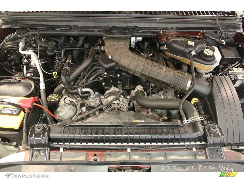 2005 Ford F250 Super Duty King Ranch FX4 Crew Cab 4x4 Engine Photos